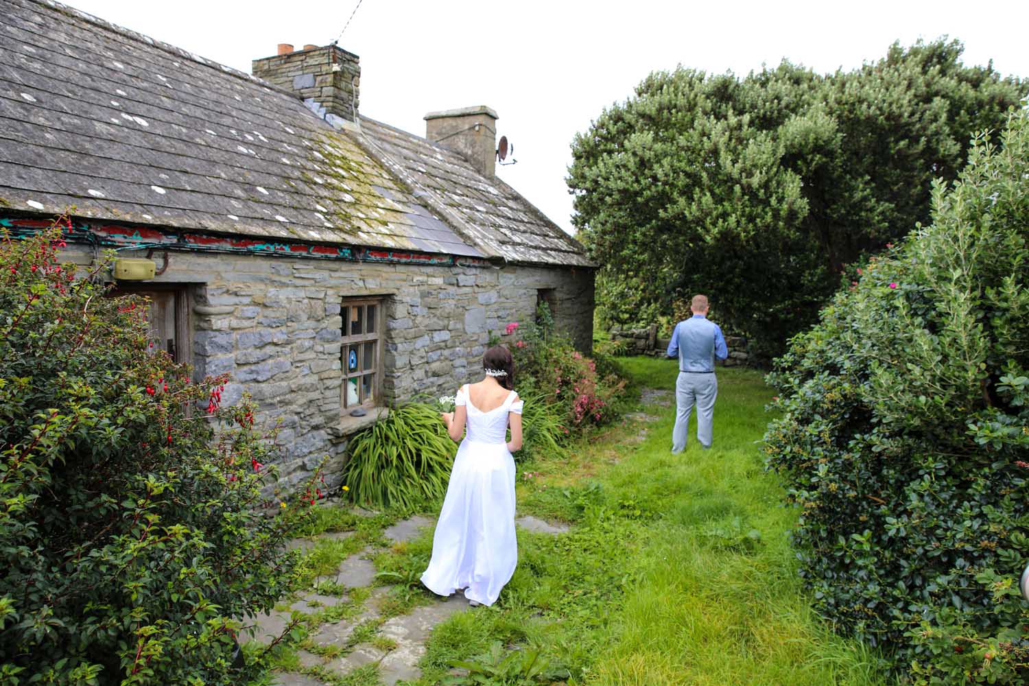 Bride and Groom's first look at a cottage in Co. Clare