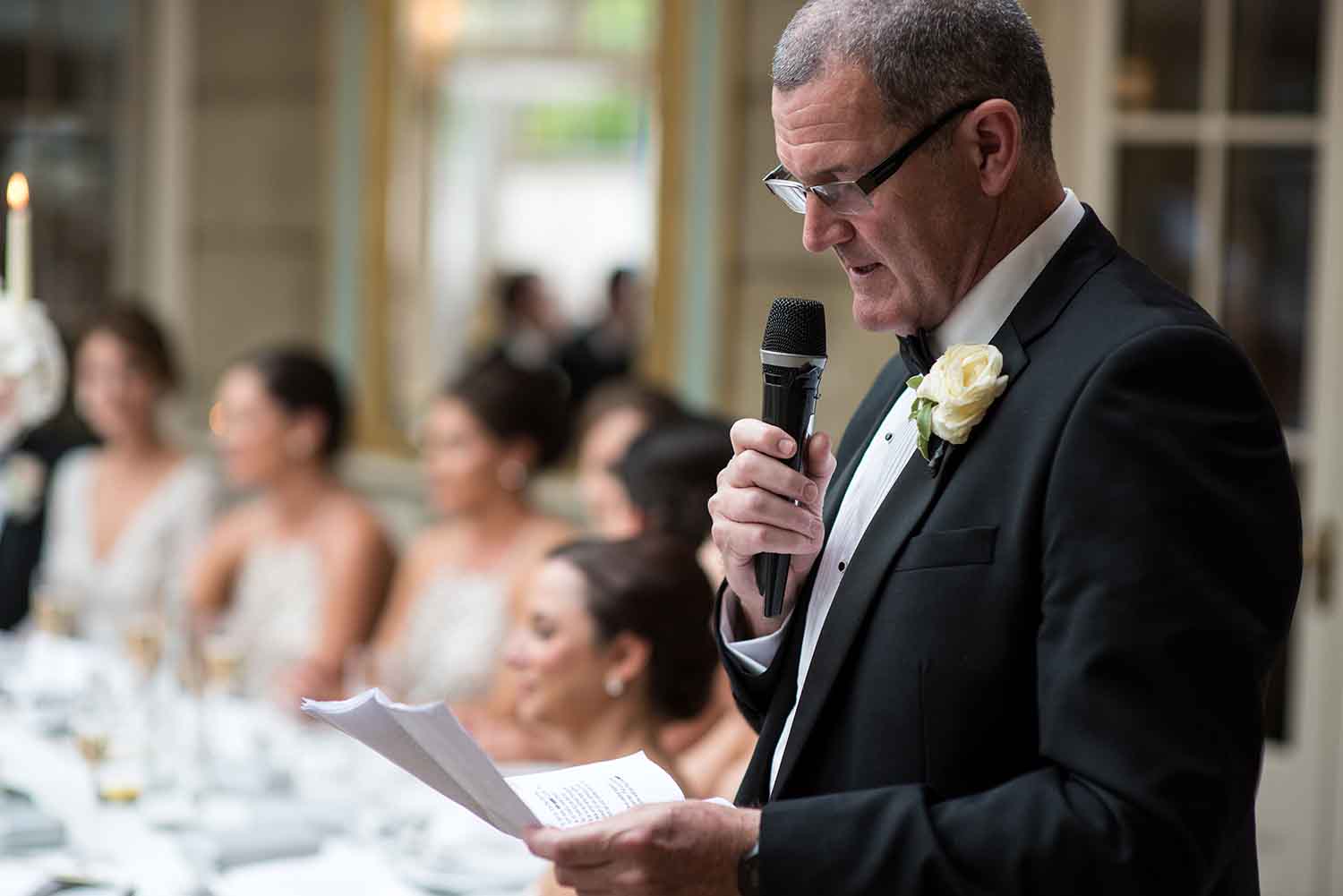 Father of bride making a wedding day speech